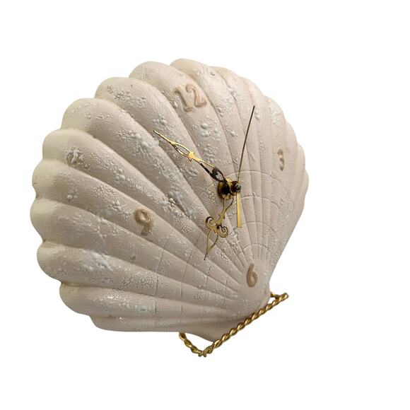 Vintage Clock Sea Shell Pattern With Gold Colored Hands 11” x 9.5” - Picture 5 of 6